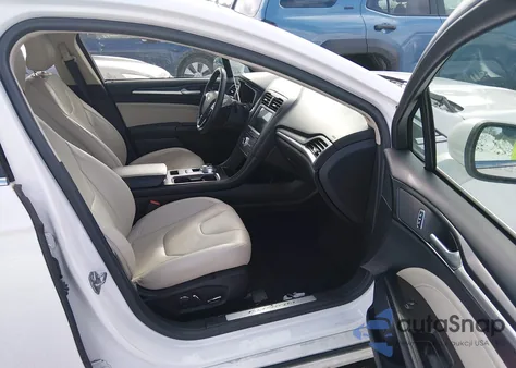 2018 Ford Fusion Titanium из США, поврежденный, VIN 3FA6P0D90JR212189